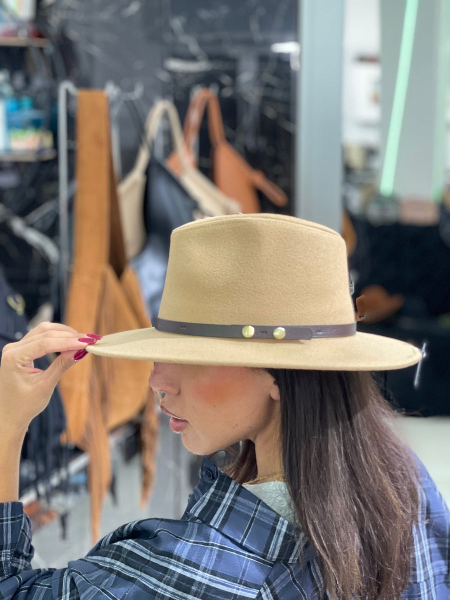 Cappello Ary