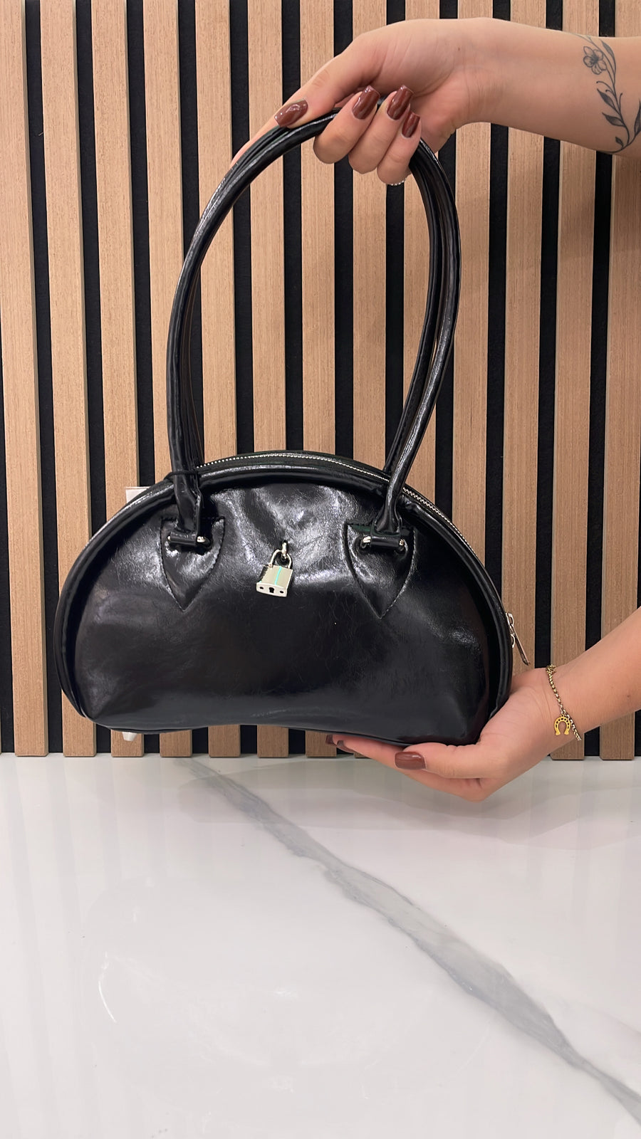 Borsa Lock