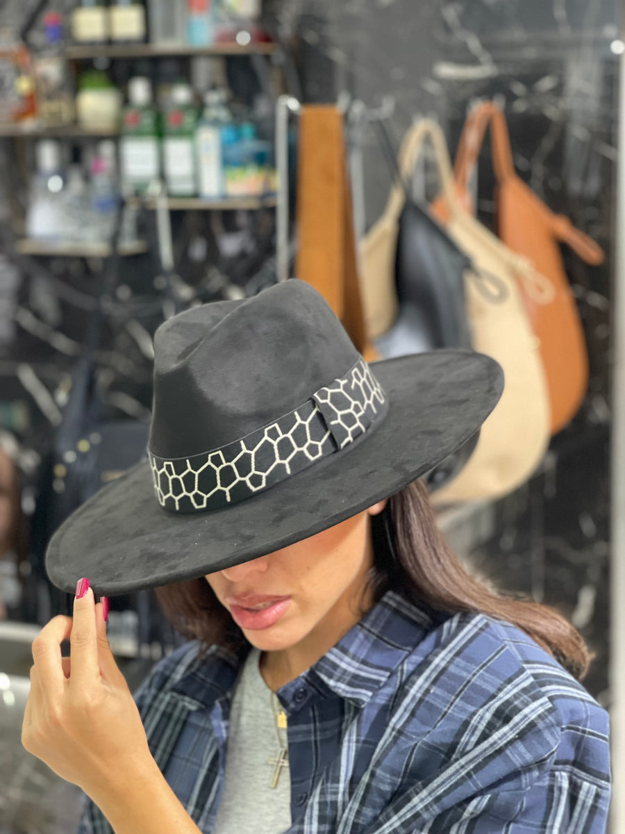 Cappello Tina
