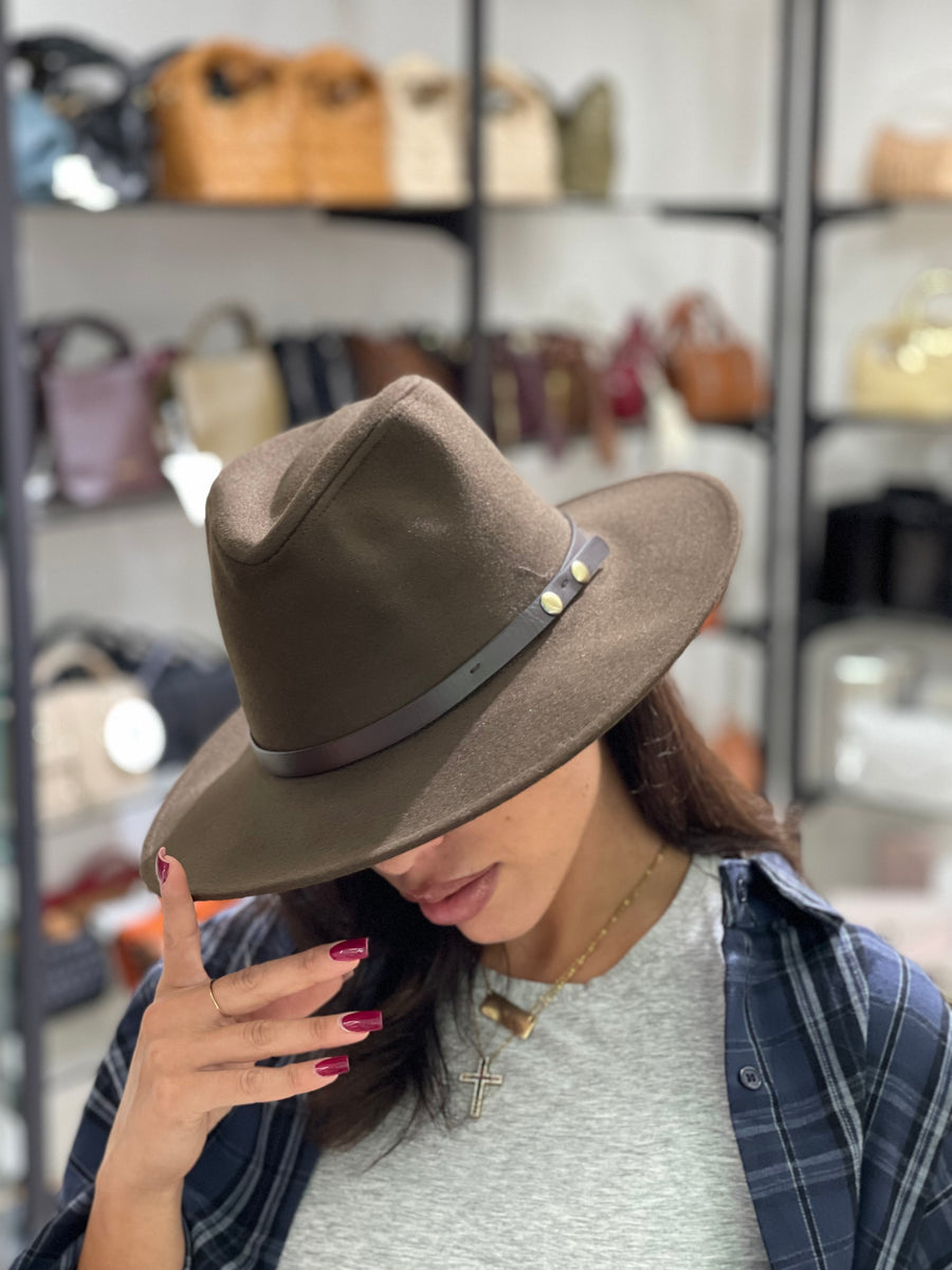 Cappello Ary