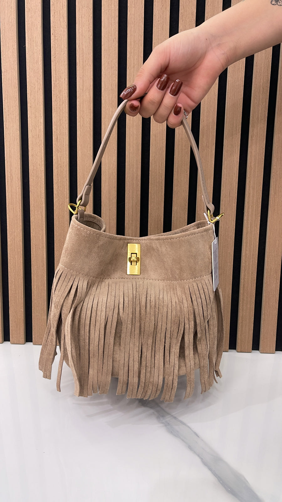 Borsa Clara