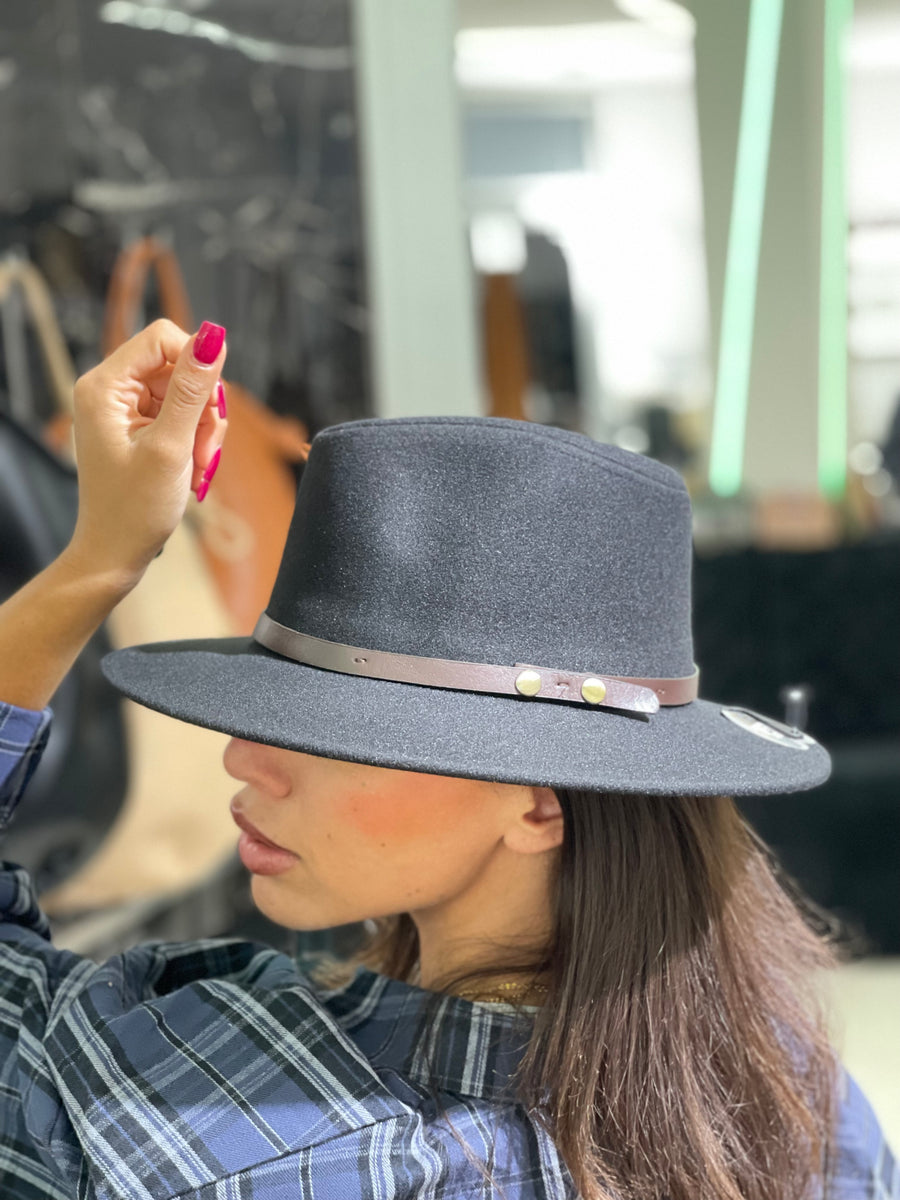 Cappello Ary