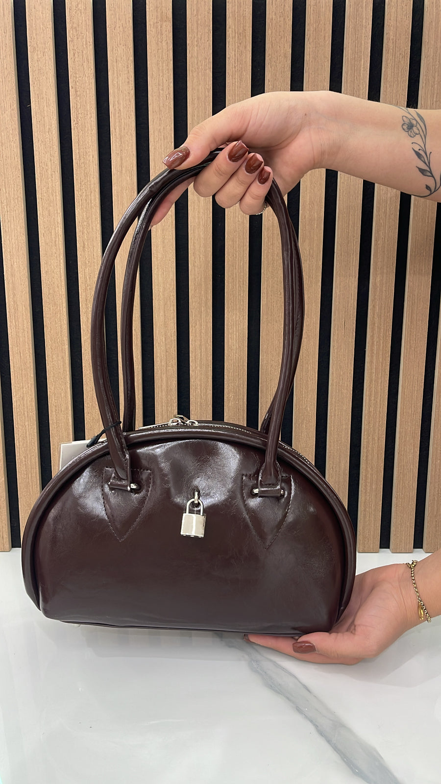 Borsa Lock